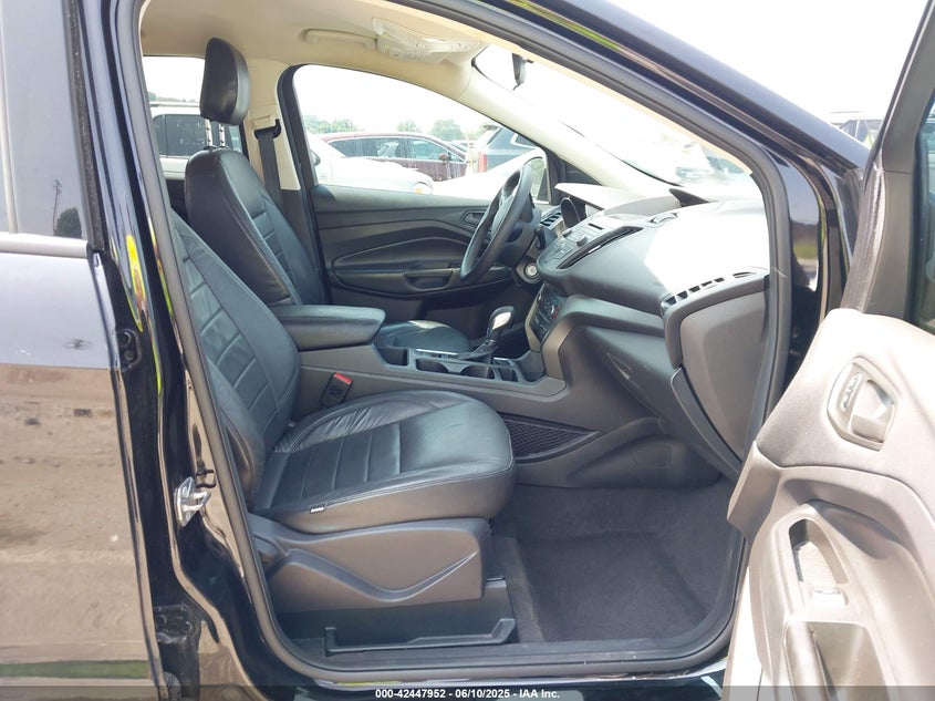 2018 FORD ESCAPE VIN: 1FMCU0F78JUB60610