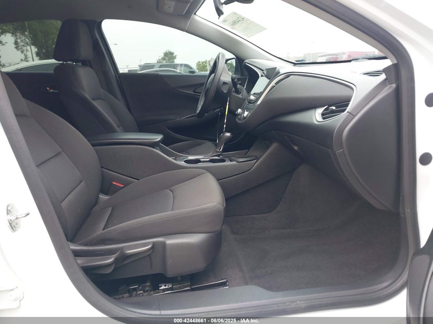 2020 CHEVROLET MALIBU VIN: 1G1ZB5ST8LF105417