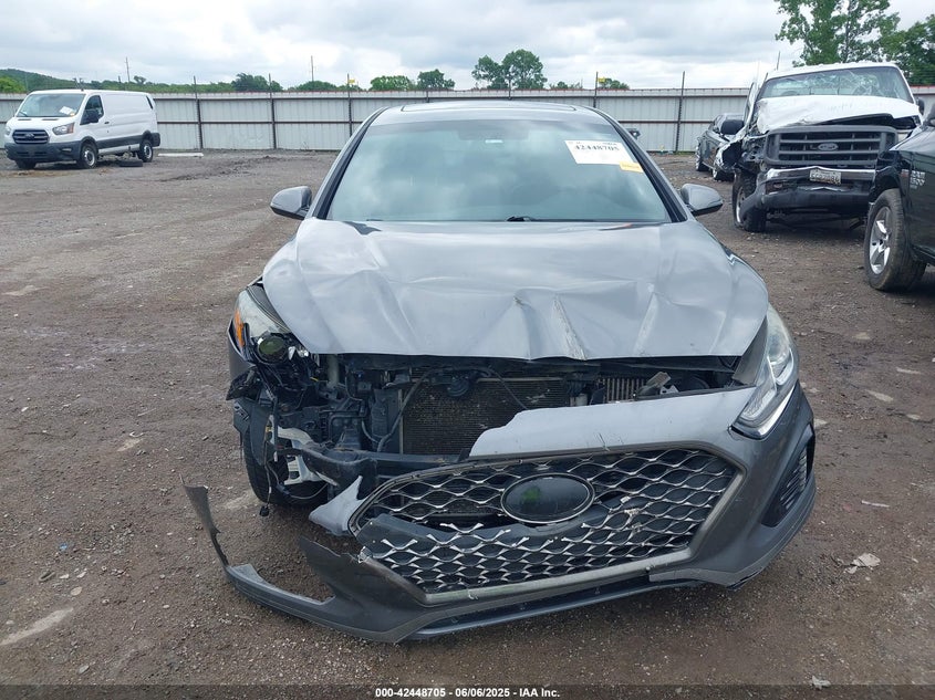 2018 HYUNDAI SONATA VIN: 5NPE34AB5JH646613
