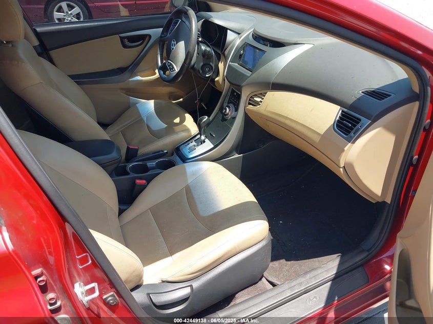 2012 HYUNDAI ELANTRA VIN: KMHDH4AE0CU192590