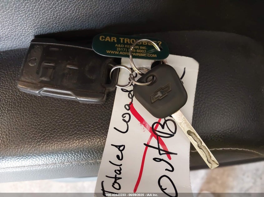 2016 CHEVROLET SILVERADO 1500 2LT - 1GCVKREC8GZ333379