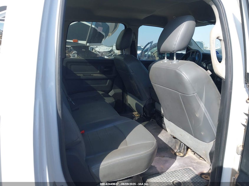 2018 RAM 2500 TRADESMAN  4X4 8' BOX - 3C6UR5HJ8JG284290