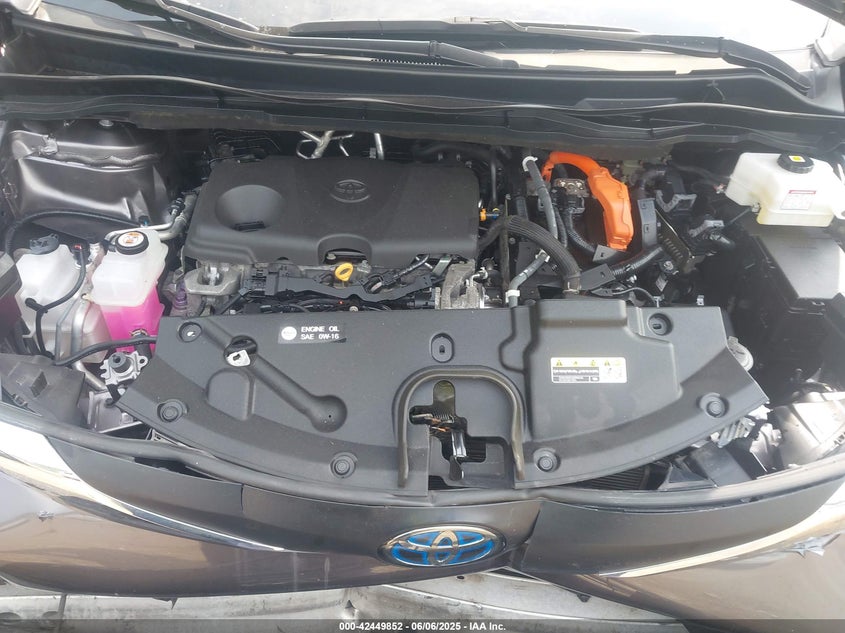 VIN 5TDYSKFC9MS014413 2021 TOYOTA SIENNA XLE