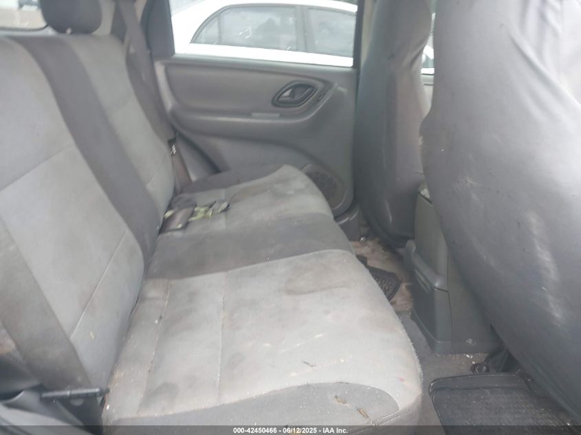 2003 Ford Escape Xls VIN: 1FMYU021X3KA51622 Lot: 42450466