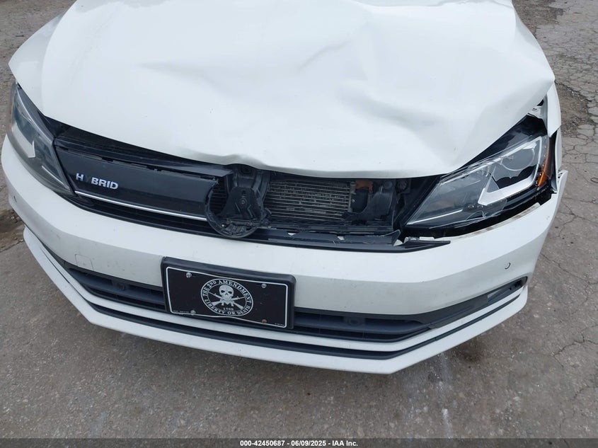 2015 VOLKSWAGEN JETTA HYBRID SEL PREMIUM 3VW637AJXFM307549