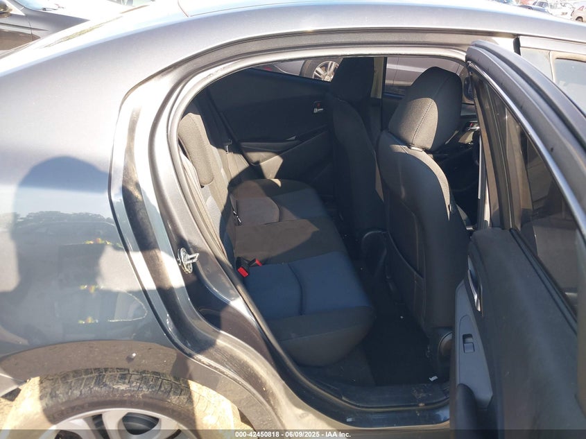VIN 3MYDLBYV7JY310627 2018 TOYOTA YARIS IA