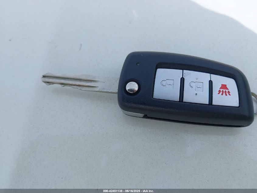 2017 Nissan Rogue S VIN: KNMAT2MT7HP597825 Lot: 42451138