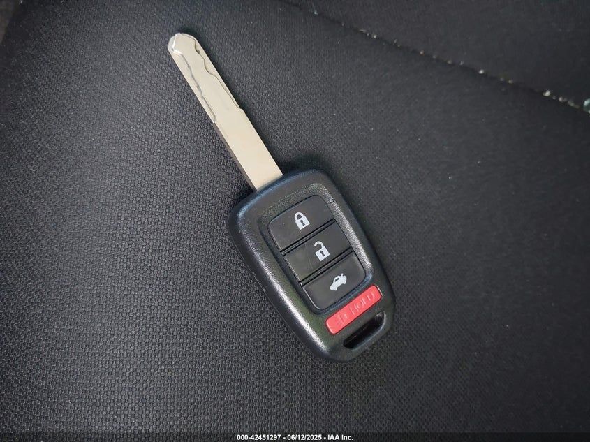 2020 HONDA CIVIC LX - 19XFC2F62LE026815