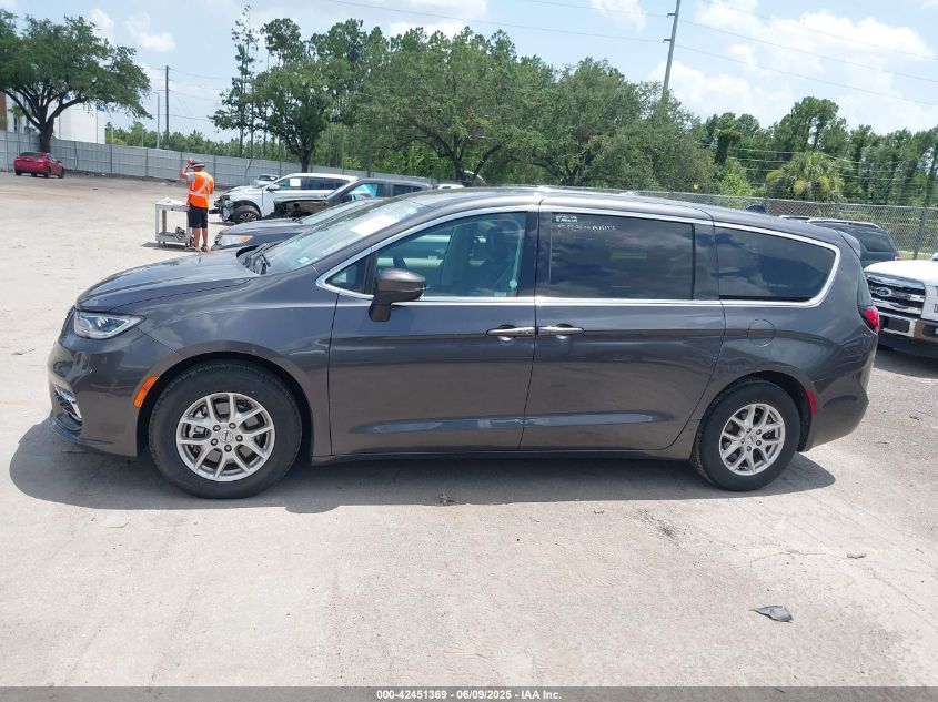 2023 Chrysler Pacifica Touring L VIN: 2C4RC1BG6PR590302 Lot: 42451369