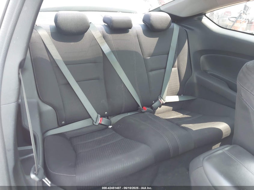 2013 HONDA ACCORD VIN: 1HGCT1B70DA001896