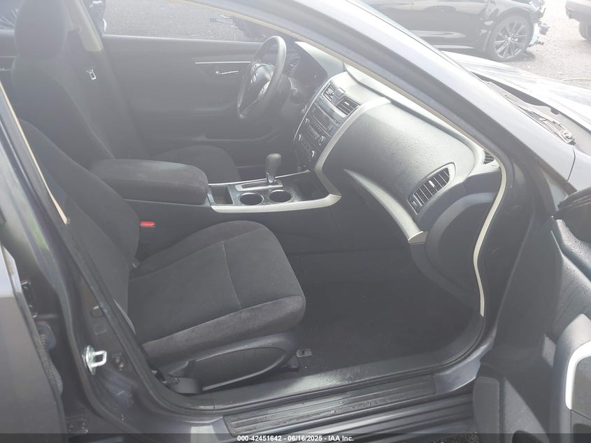 2013 NISSAN ALTIMA VIN: 1N4AL3AP5DC915817