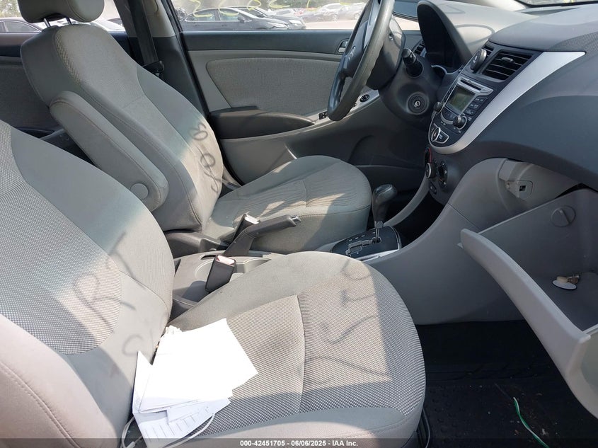 2013 HYUNDAI ACCENT VIN: KMHCT4AE7DU279947
