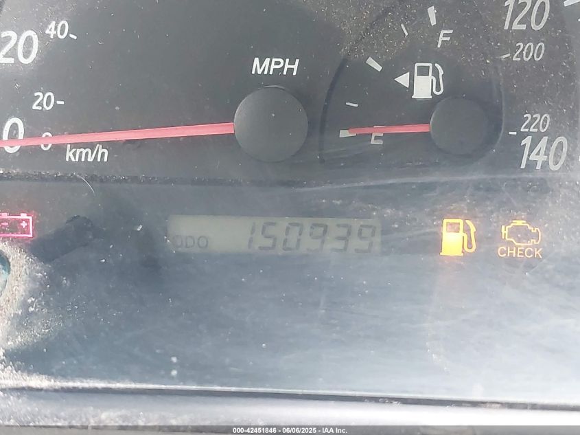 2003 Toyota Camry Le VIN: 4T1BE32K83U255823 Lot: 42451846