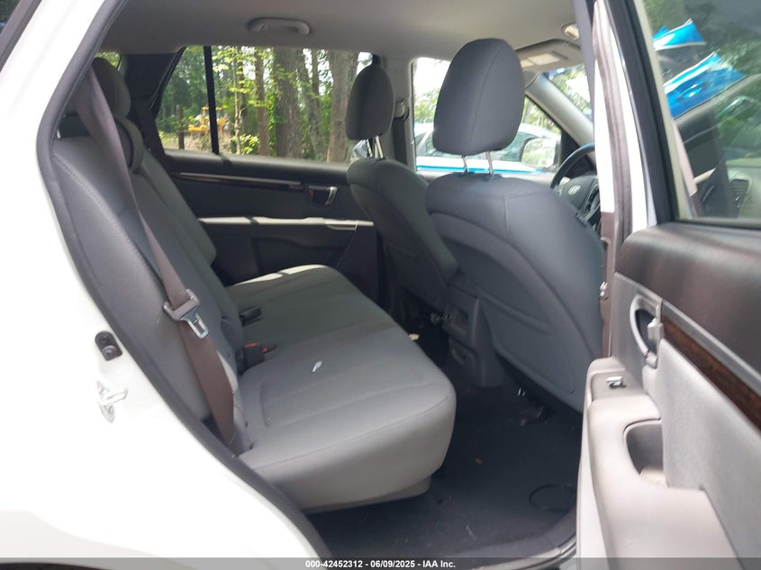 2012 HYUNDAI SANTA FE VIN: 5XYZG3AB8CG136069