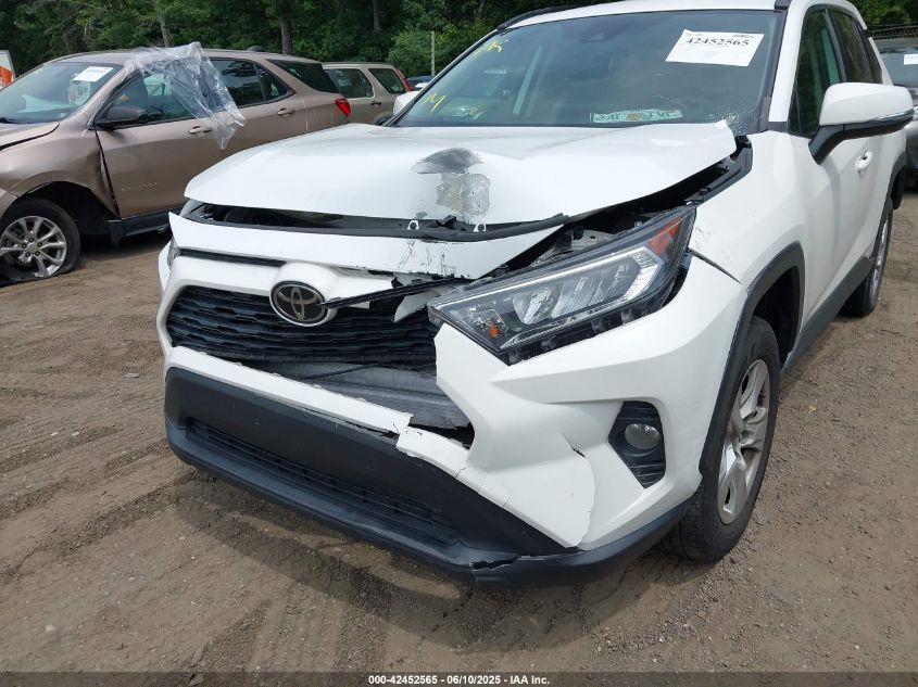 2021 Toyota Rav4 Xle VIN: 2T3P1RFV1MW185910 Lot: 42452565