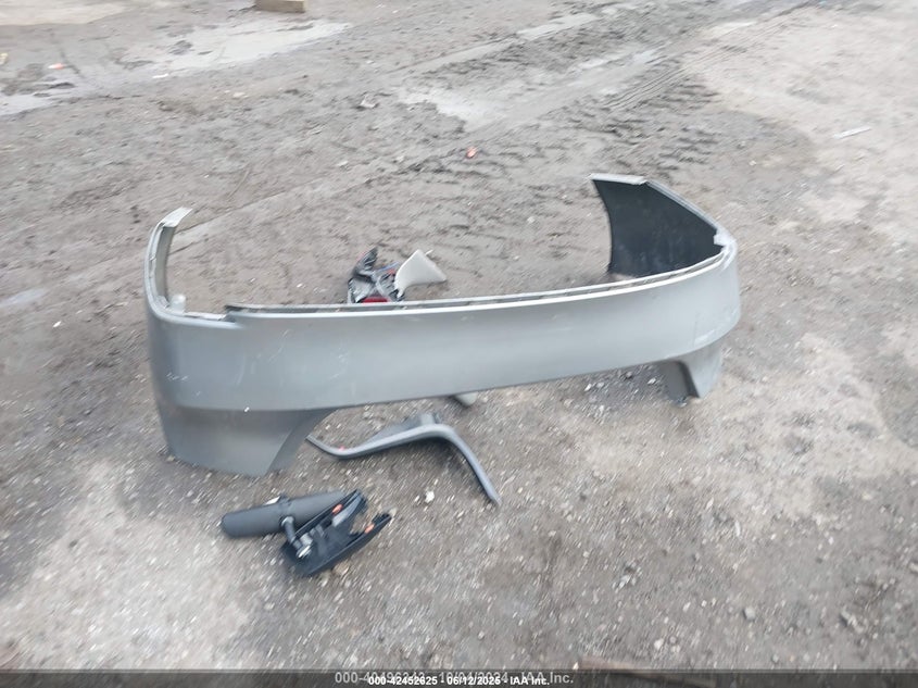 2022 Toyota Camry Le VIN: 4T1C11AK8NU691581 Lot: 42452625