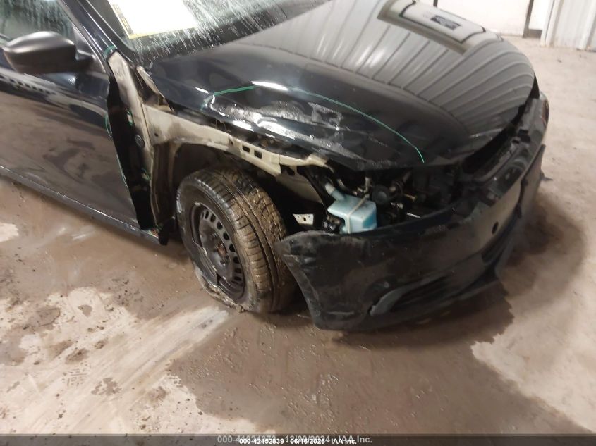 2011 Volkswagen Jetta 2.0L S VIN: 3VW2K7AJ2BM389921 Lot: 42452839