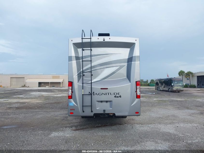 2025 Ford F-550 Chassis - 1FDUF5HTXRDA00083