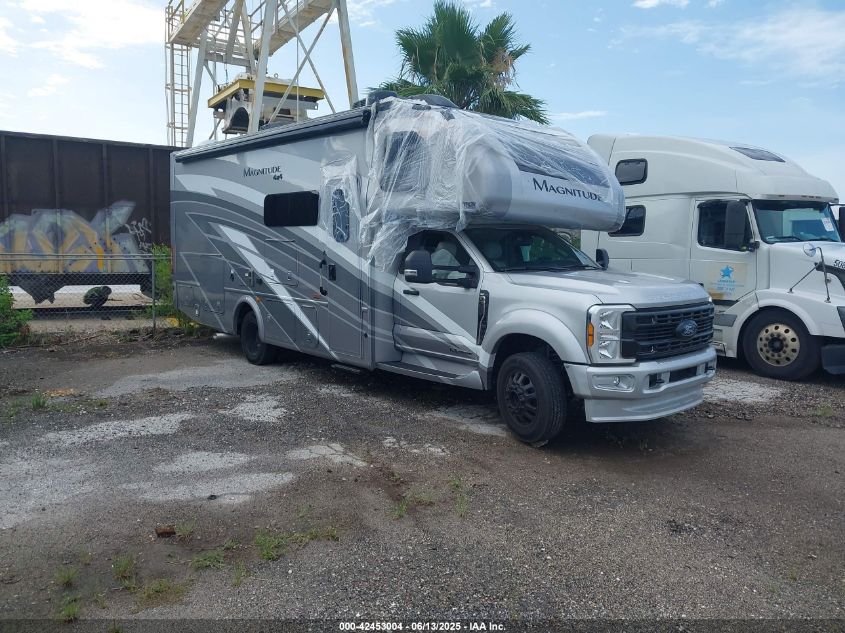 2025 Ford F-550 Chassis - 1FDUF5HTXRDA00083