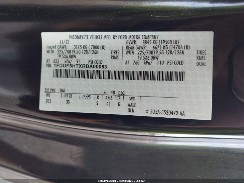 2025 Ford F-550 Chassis - 1FDUF5HTXRDA00083