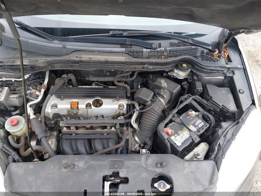 2010 HONDA CR-V VIN: 5J6RE4H75AL013418
