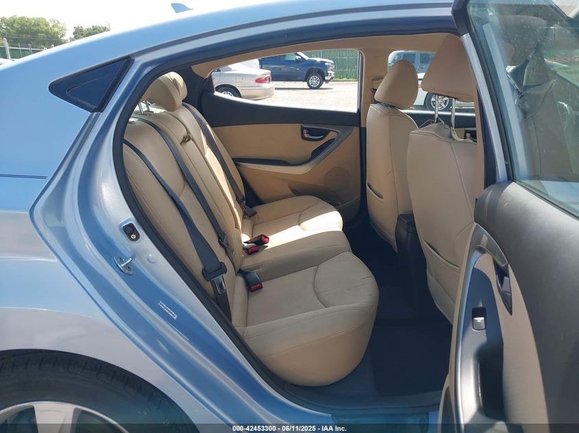 2012 HYUNDAI ELANTRA VIN: KMHDH4AE4CU312973