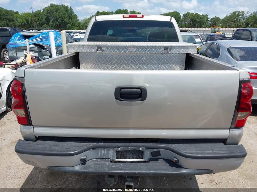 2006 Chevrolet Silverado 2500Hd Work Truck VIN: 1GCHC23U86F159794 Lot: 42453392