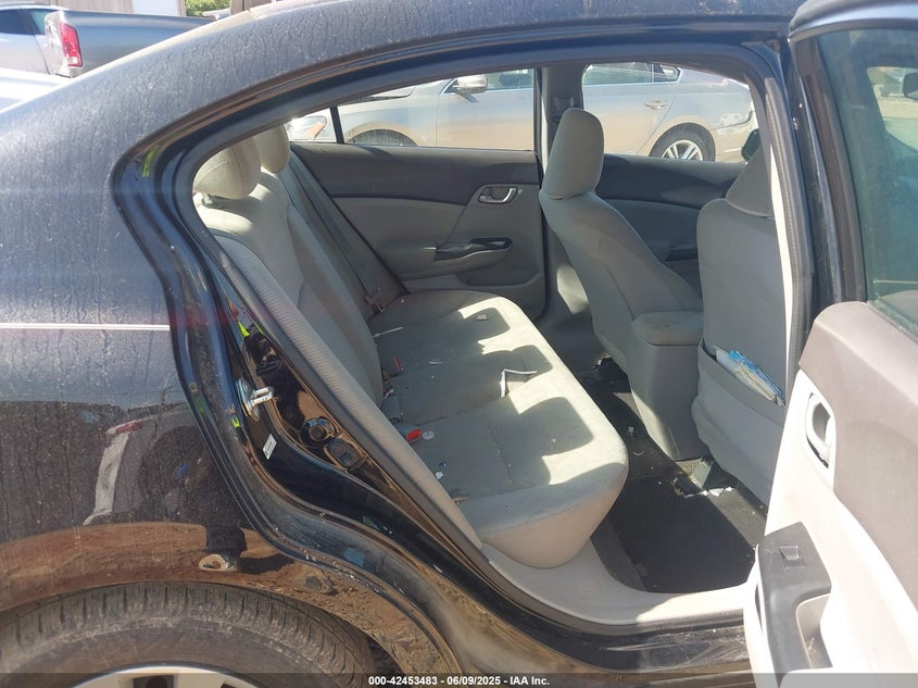 2012 HONDA CIVIC VIN: 19XFB2F56CE070875