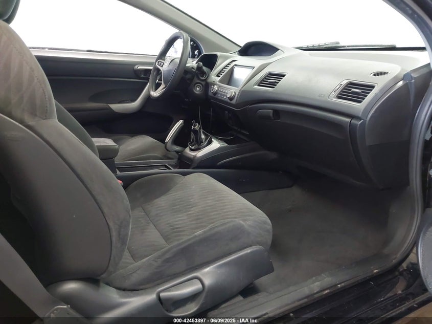 2009 HONDA CIVIC VIN: 2HGFG11809H520483