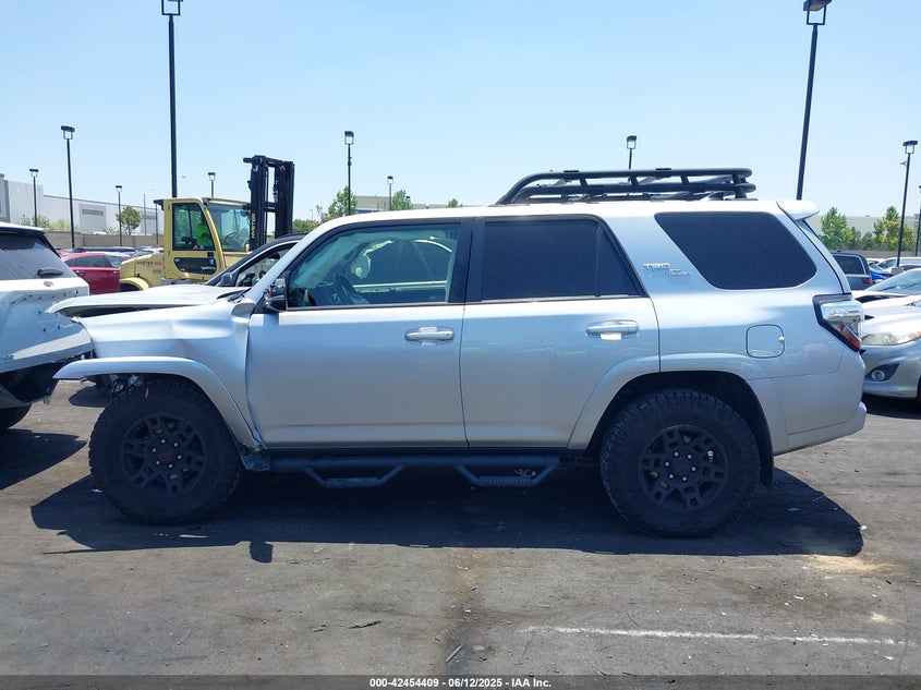2018 TOYOTA 4RUNNER VIN: JTEBU5JR1J5609251