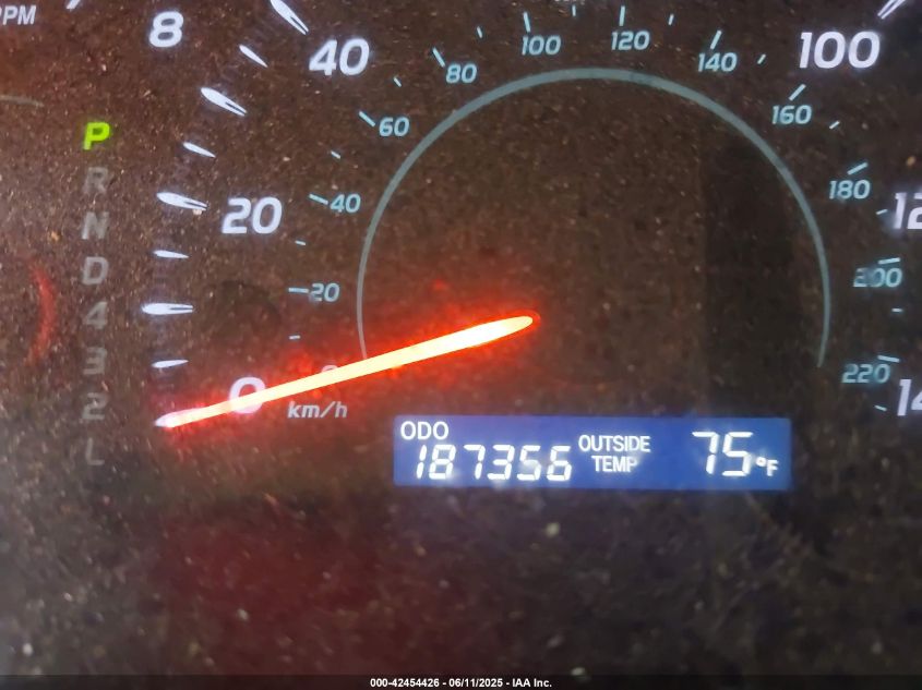 2008 Toyota Camry VIN: 4T4BE46KX8R018019 Lot: 42454426