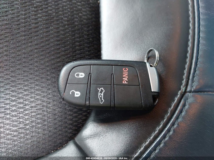 2015 CHRYSLER 200 S - 1C3CCCBB3FN652633