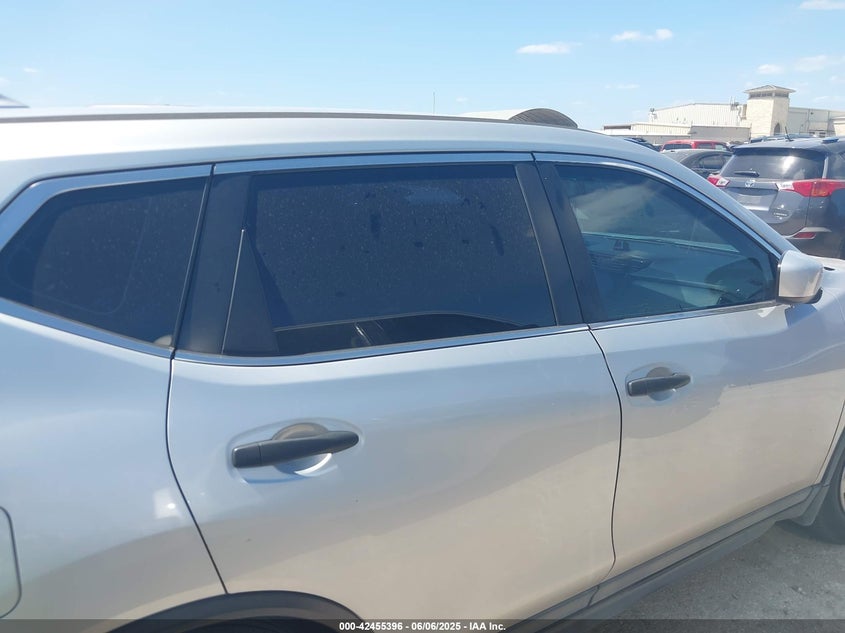 2017 NISSAN ROGUE S - 5N1AT2MT7HC867624