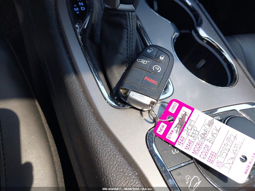 2019 JEEP GRAND CHEROKEE LIMITED 4X4 - 1C4RJFBG3KC758983