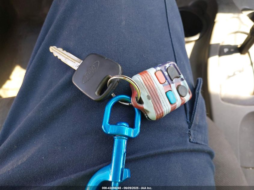 2005 Ford Focus Zx4 VIN: 1FAFP34N55W197402 Lot: 42456248