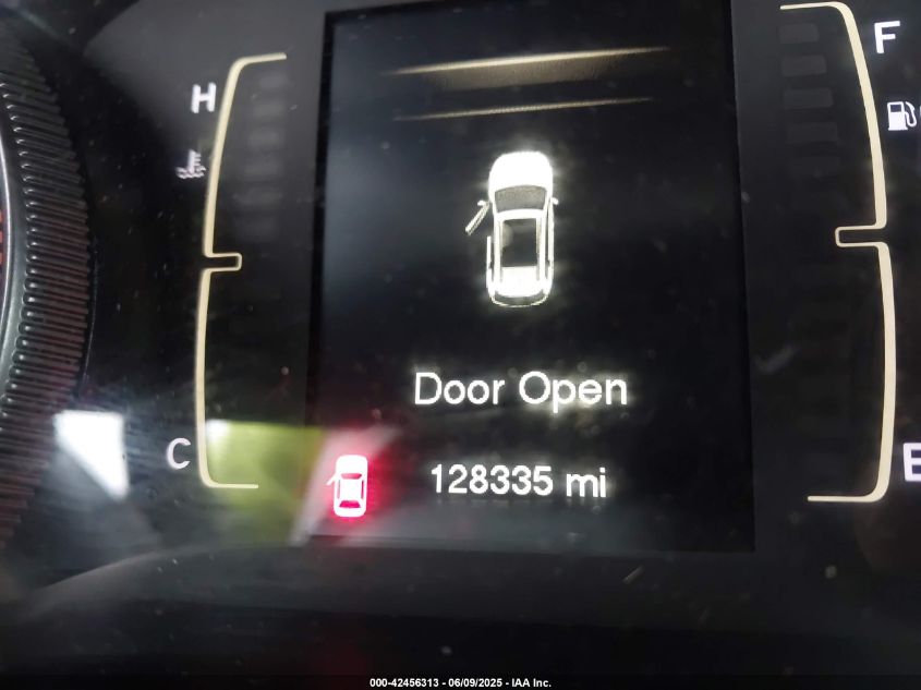 2016 Jeep Cherokee Altitude VIN: 1C4PJMCB2GW197468 Lot: 42456313