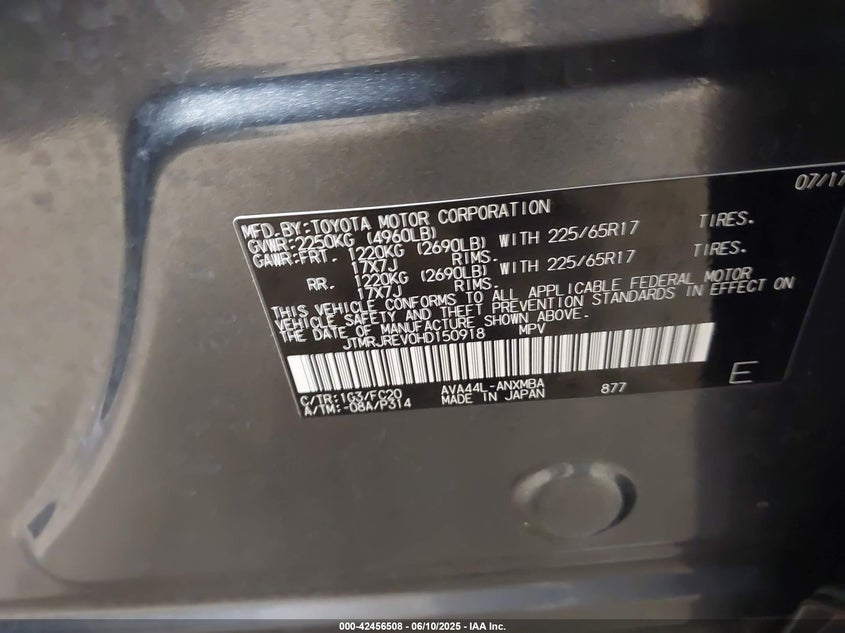 2017 TOYOTA RAV4 HYBRID XLE - JTMRJREV0HD150918