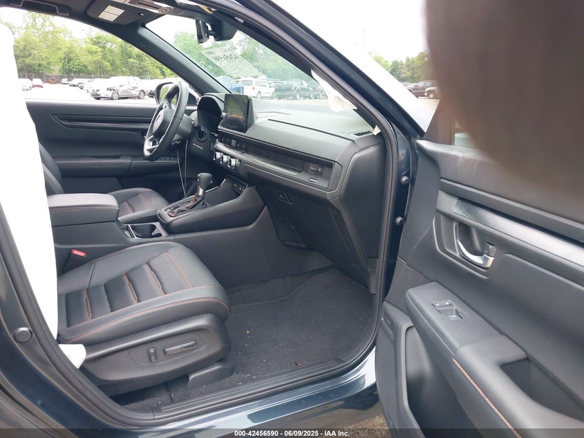 2024 HONDA CR-V HYBRID SPORT-L - 7FARS6H84RA069856