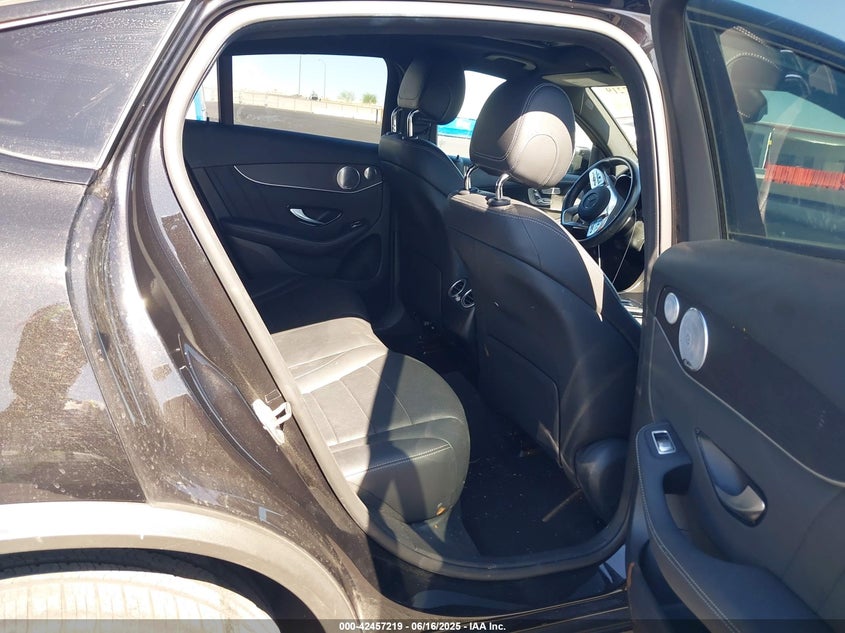 VIN W1N0J8EB4MF897986 2021 MERCEDES-BENZ GLC 300 4MATIC COUPE
