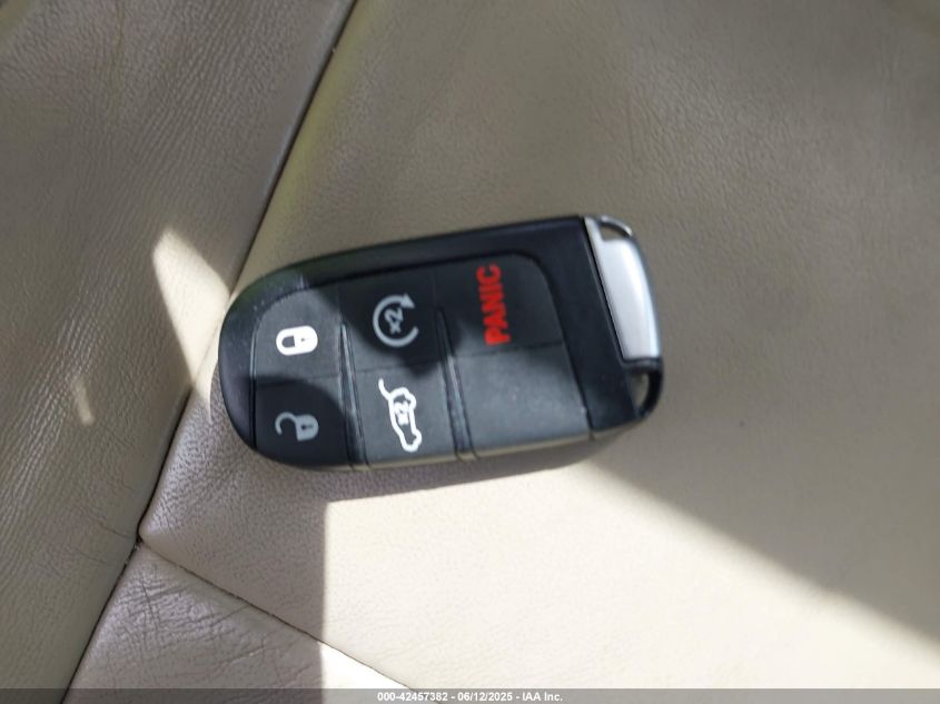 2015 Jeep Grand Cherokee Limited VIN: 1C4RJEBG0FC823062 Lot: 42457382