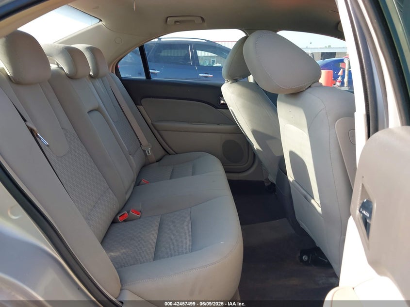 2010 FORD FUSION VIN: 3FAHP0HA0AR276388