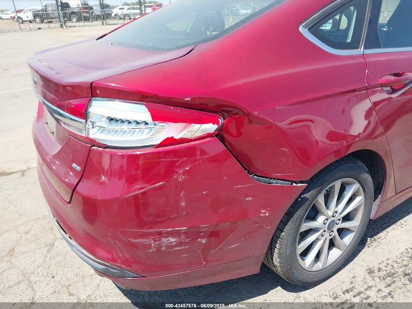 2017 FORD FUSION VIN: 3FA6P0H77HR105790