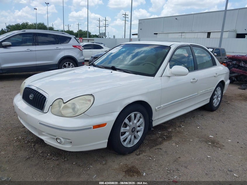 2004 Hyundai Sonata Gls/Lx white sedan gasoline KMHWF35H14A996574 photo #3