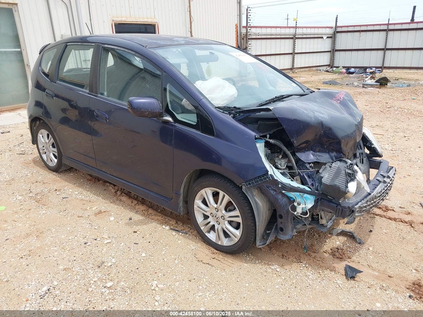 2009 HONDA FIT VIN: JHMGE88489S046424