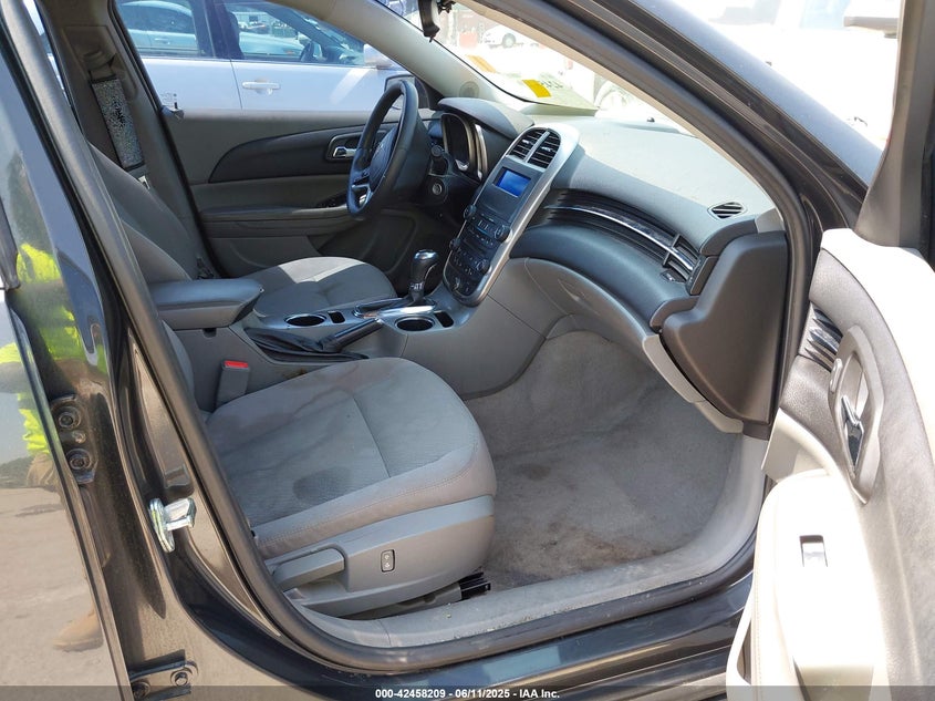 2015 CHEVROLET MALIBU LS - 1G11B5SLXFF184509