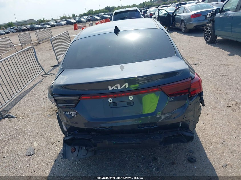 2024 KIA FORTE LX - 3KPF24AD0RE821293