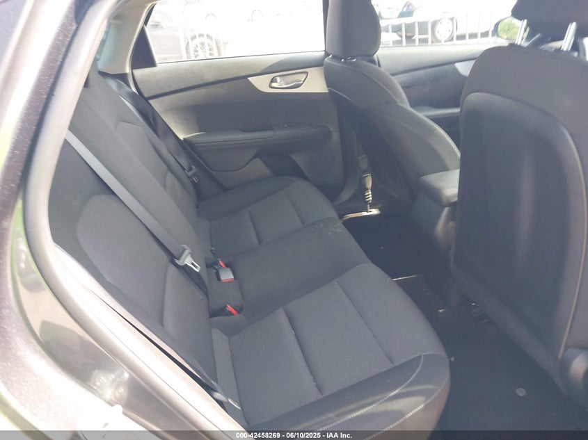 2024 KIA FORTE LX - 3KPF24AD0RE821293