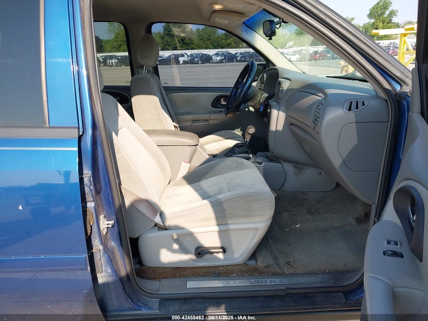 1GNDT13S162156211 2006 CHEVROLET TRAILBLAZER photo no. 5