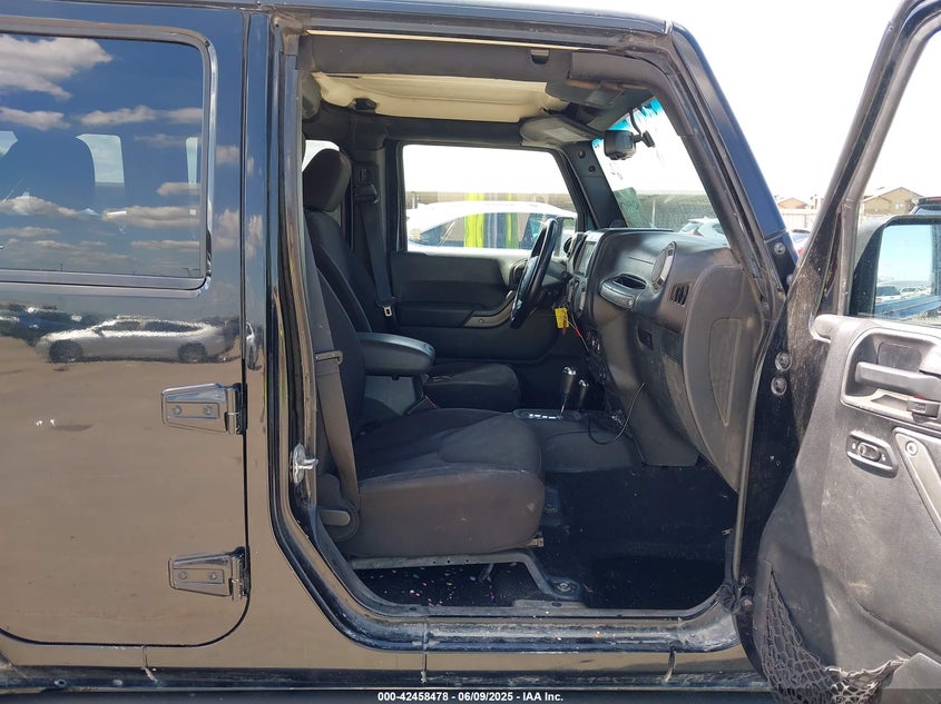 AtlanticExpress - Jeep Wrangler Unlimited