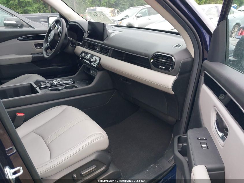 2025 Honda Pilot - 5FNYG2H47SB029341